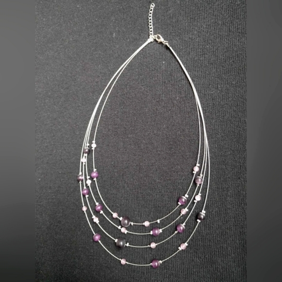 Free with purchase - 4 strings necklace - purple beads on wire - Picture 3 of 9